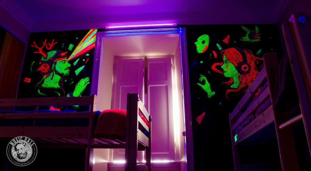 Music Hall Lisbon Hostel Room photo